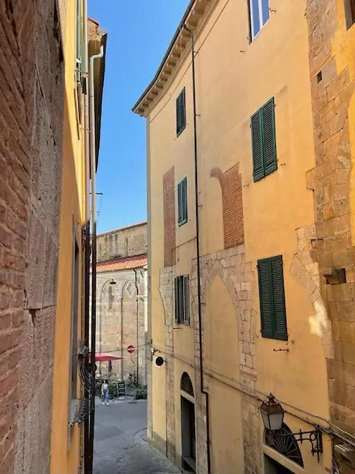 Apartment Casa Storica Nel Cuore Di Pisa - Lungarno Italy